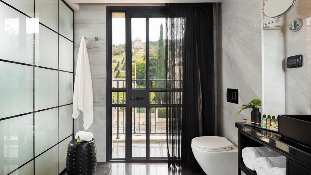 Photo of Bathroom in German Colony
