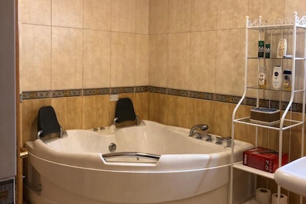 Photo of Bathroom in Suwailih