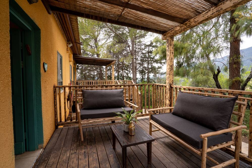 Photo of Patio Balcony in Parod