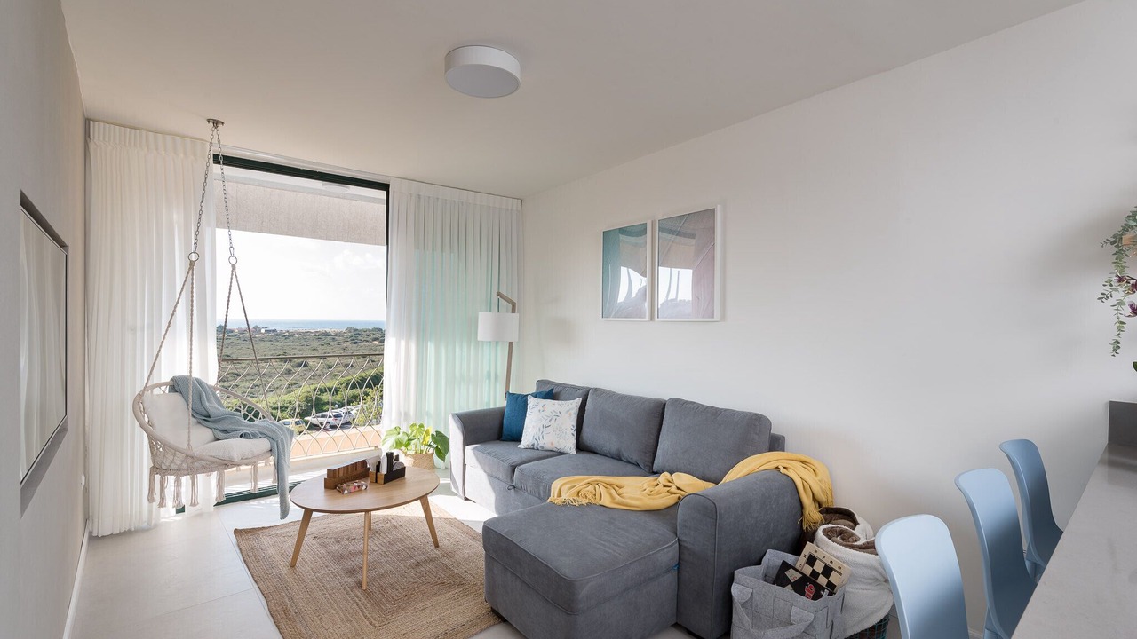 Photo of Livingroom in Caesarea