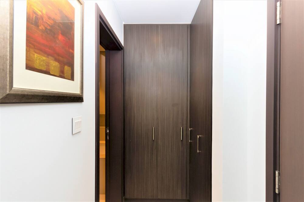 Photo of Bedroom in Bur Dubai