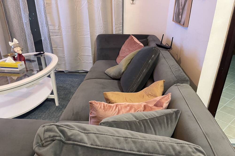 Photo of Livingroom in Jabal Ali 2
