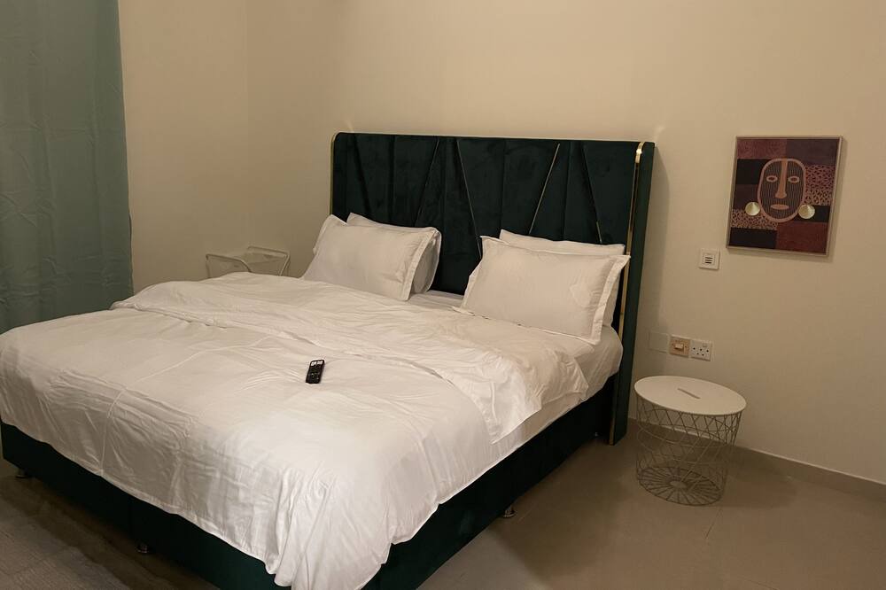 Photo of Bedroom in Jabal Ali 2