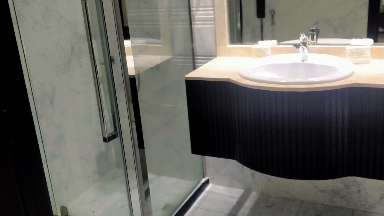 Photo of Bathroom in Buraimi