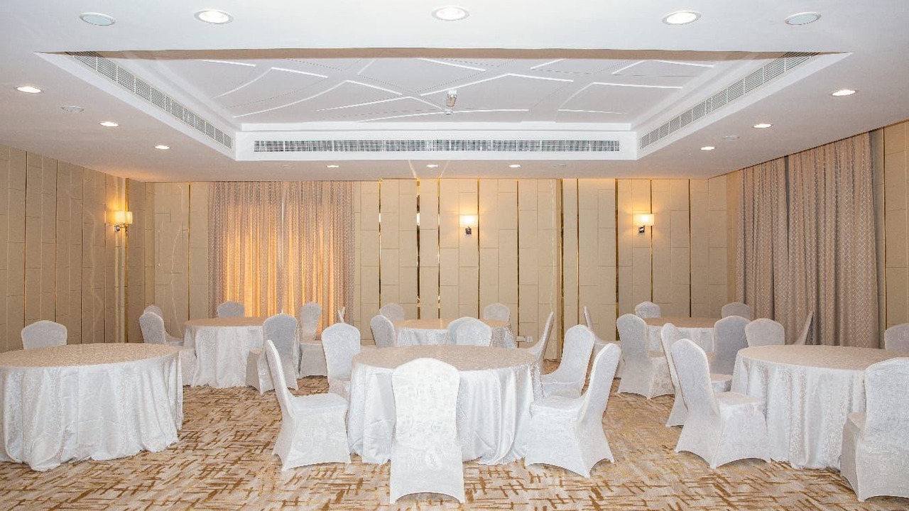 Photo of Others in Seeb