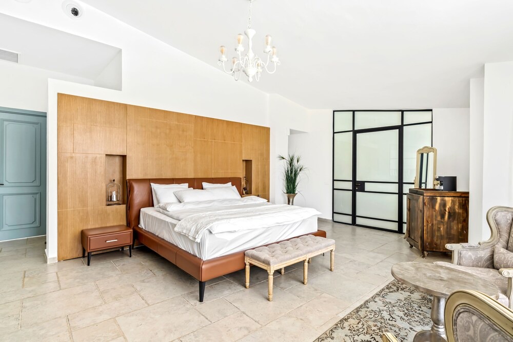 Photo of Bedroom in Omer