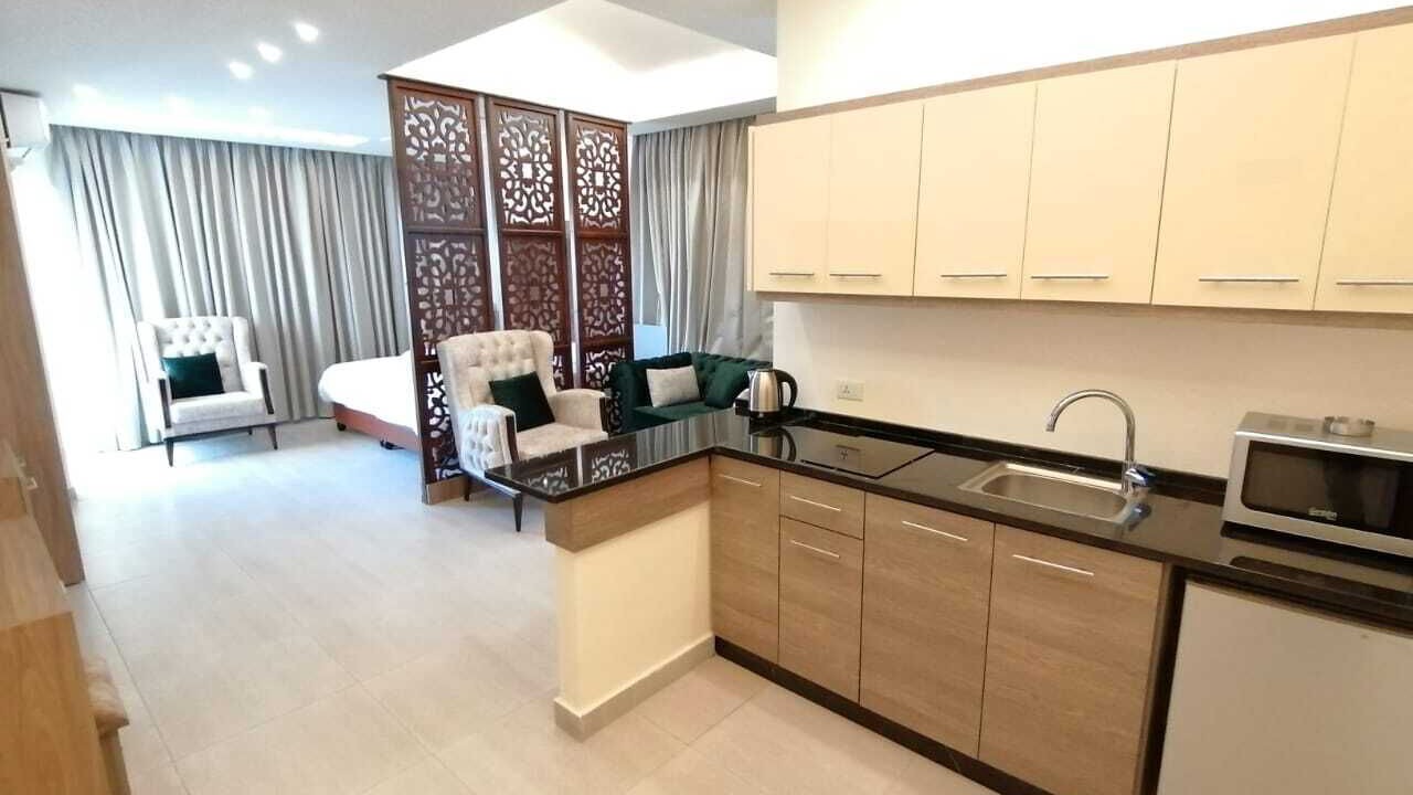 Photo of Kitchen in Al Jubeiha