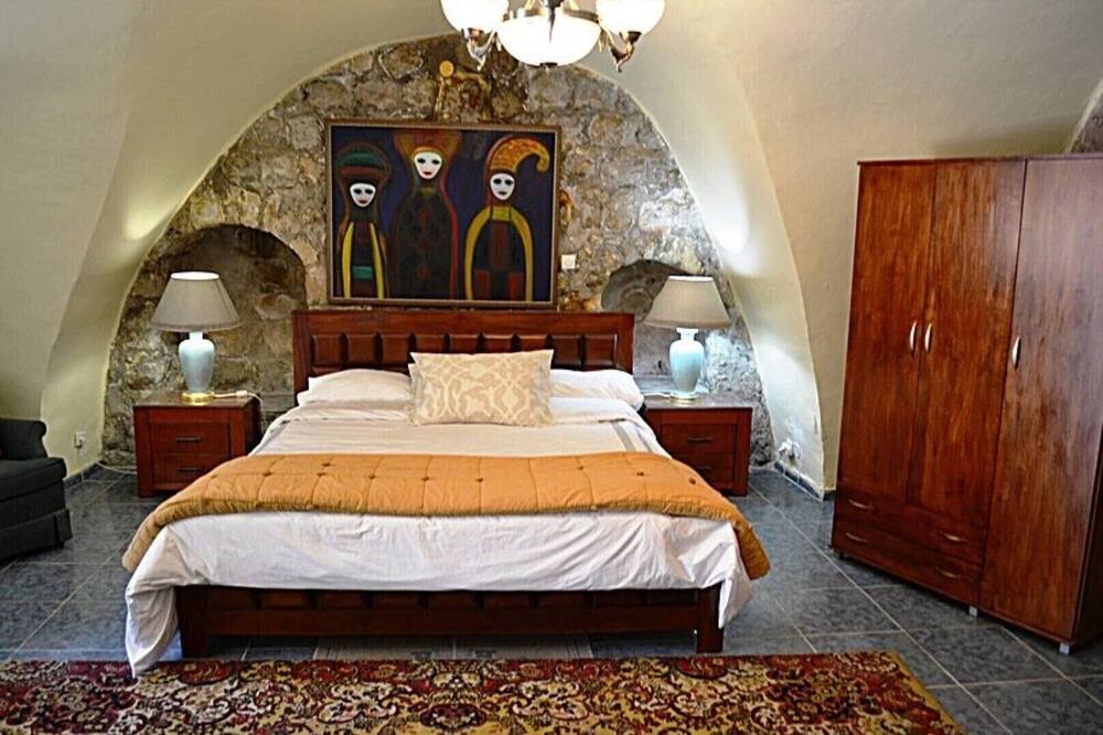Photo of Bedroom in Artists Colony