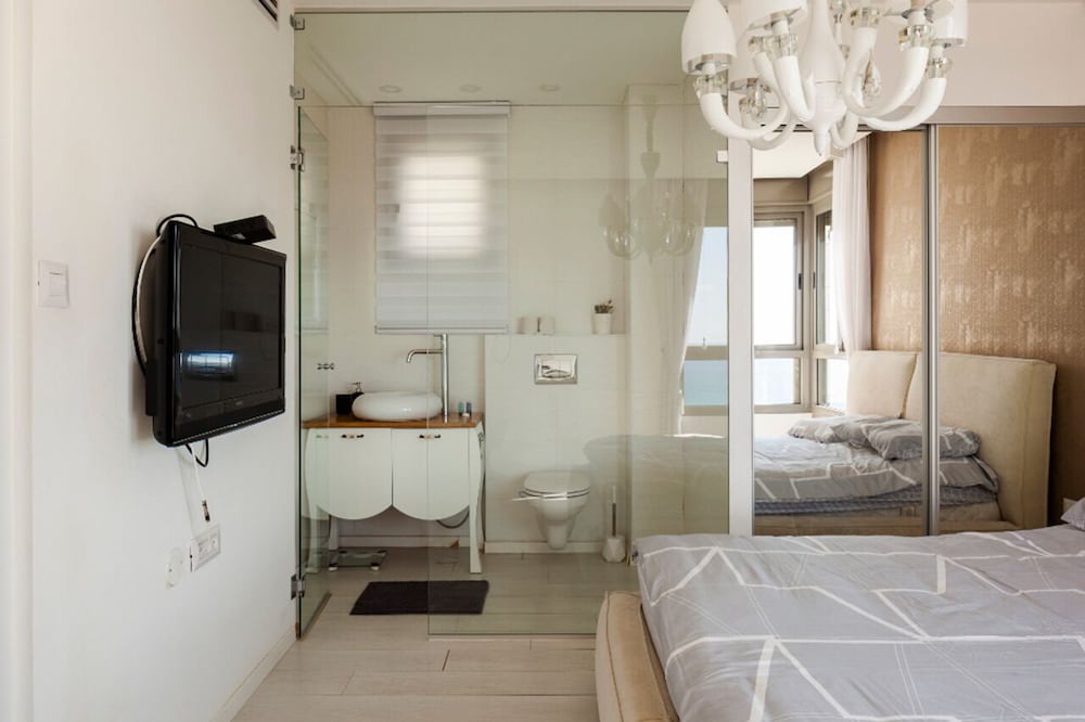 Photo of Bedroom in Bat Yam