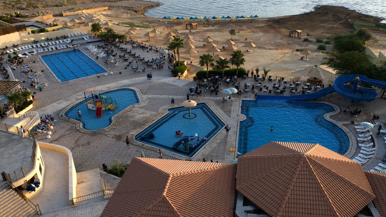 Photo of Outdoor in Sweimeh