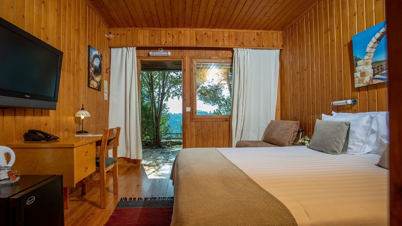 Photo of Bedroom in Yad HaShmona