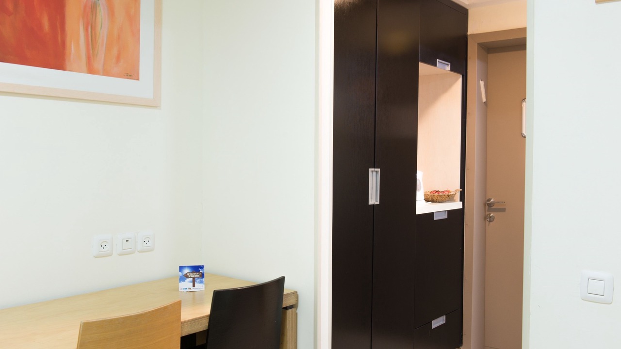 Photo of Bedroom in Shlomi