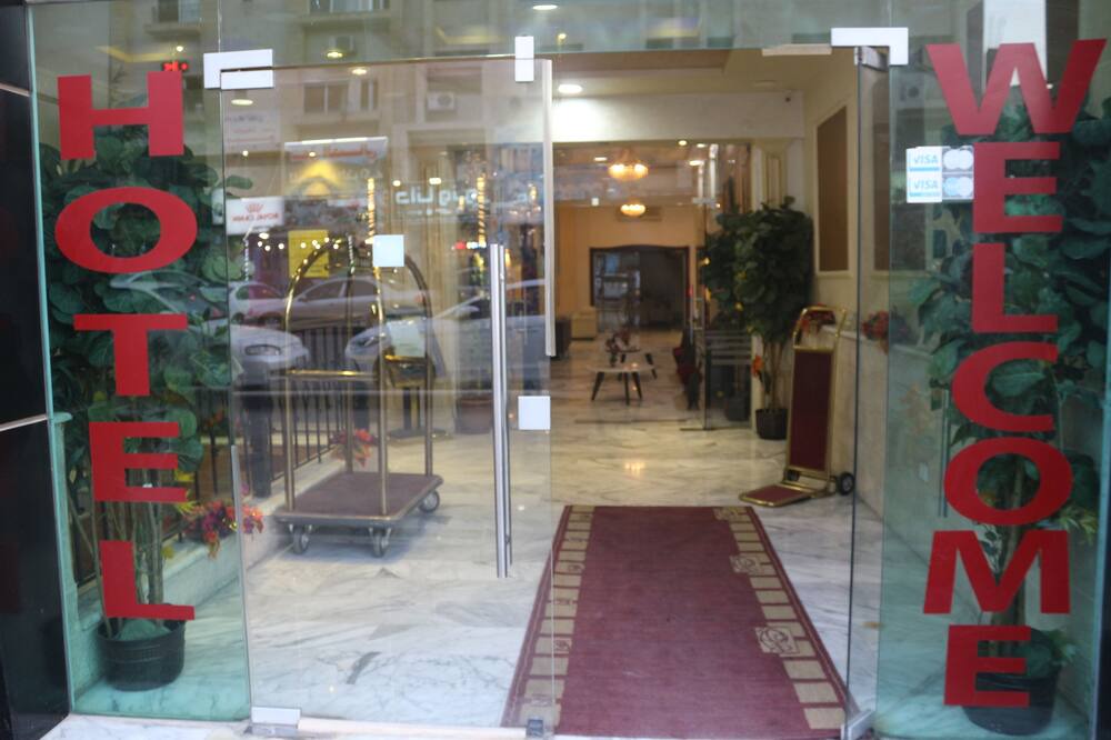 Photo of Outdoor in Al Jubeiha