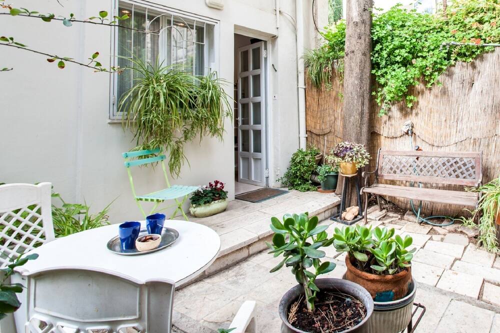 Photo of Patio Balcony in Talbieh