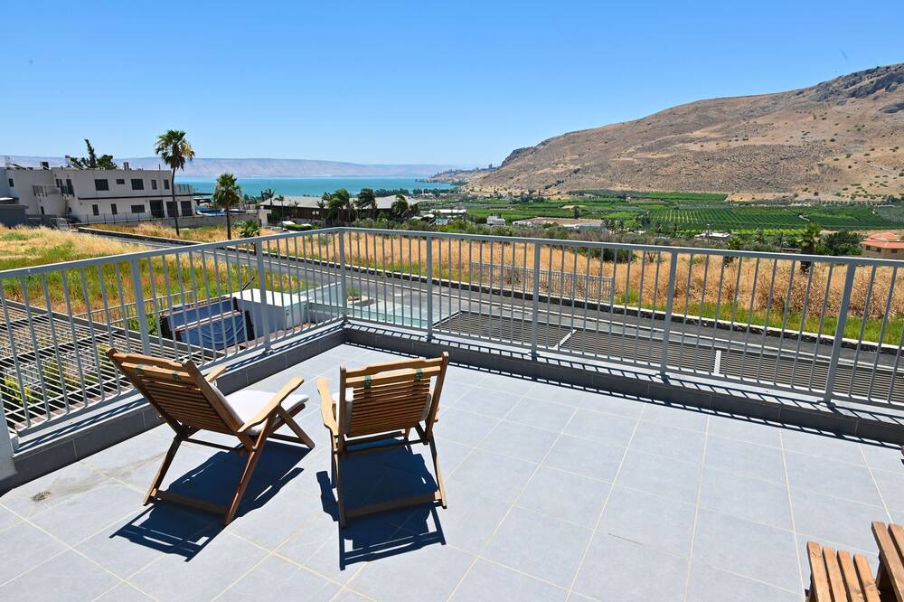 Photo of Patio Balcony in Migdal