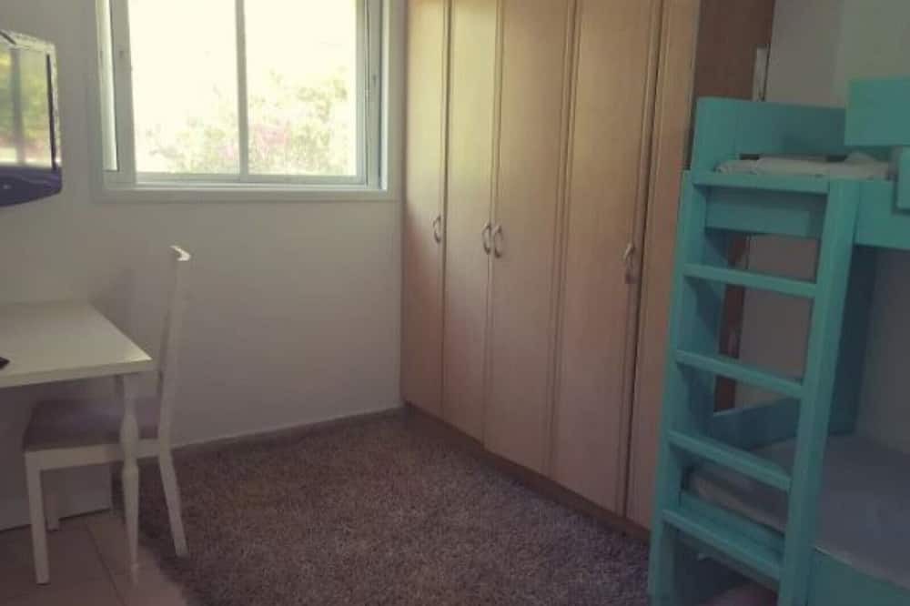Photo of Bedroom in Ramat Gan