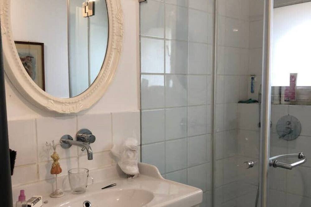 Photo of Bathroom in Hevel Modiin