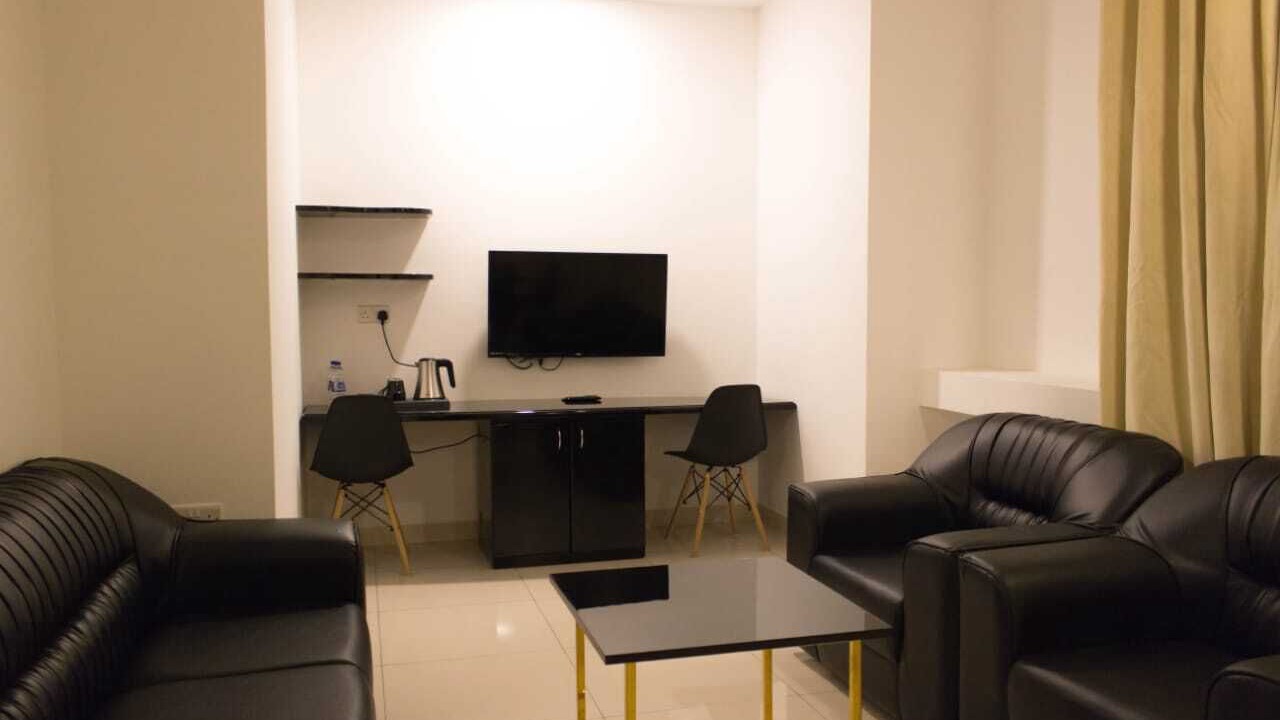 Photo of Bedroom in Azaiba