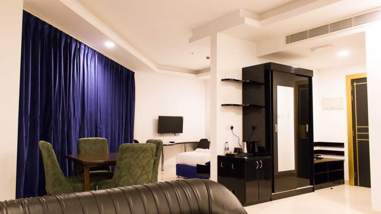 Photo of Bedroom in Azaiba