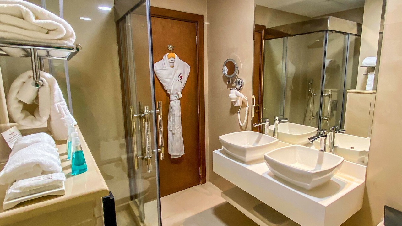 Photo of Bathroom in Al Kubus