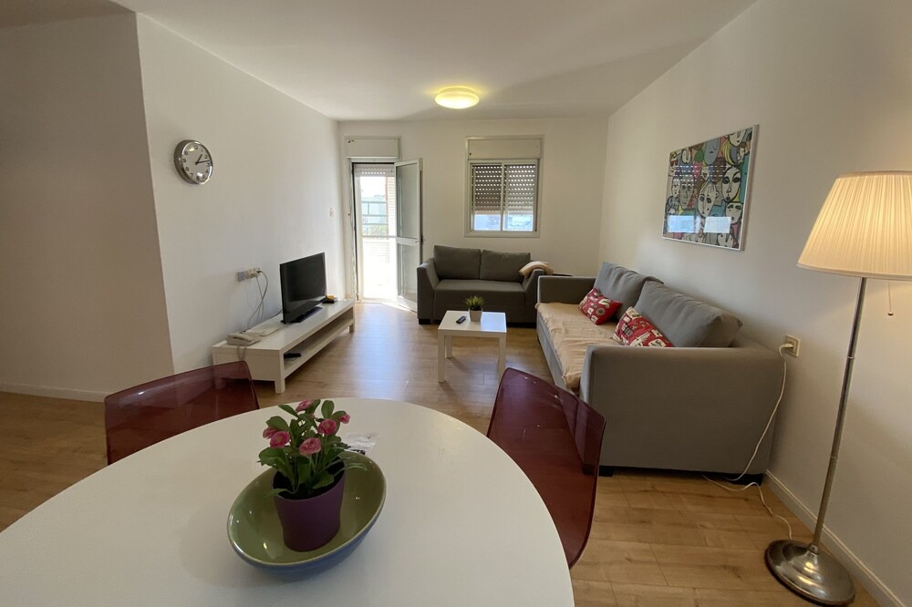 Photo of Livingroom in Ra'ananna