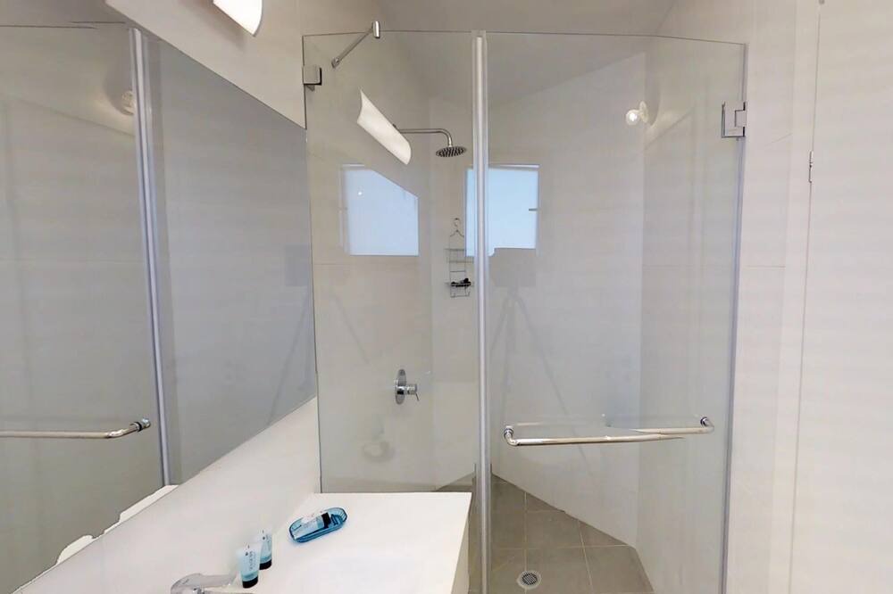 Photo of Bathroom in Herzliya