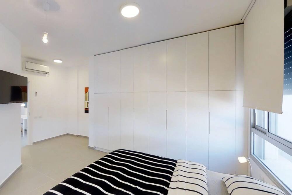 Photo of Bedroom in Herzliya
