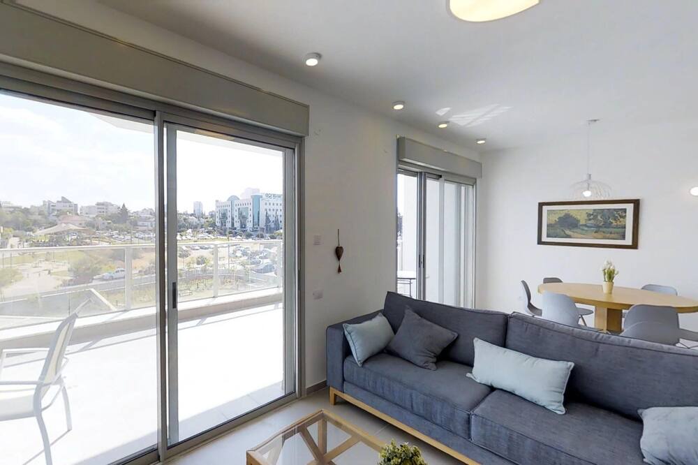 Photo of Livingroom in Herzliya