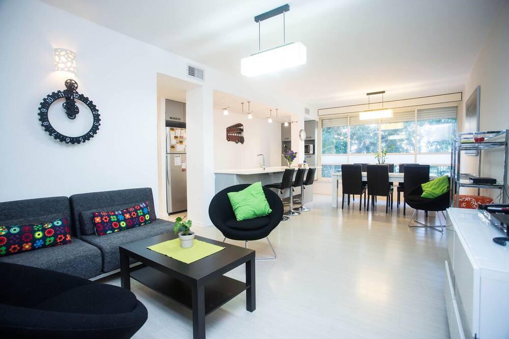 Photo of Bedroom in Ra'ananna