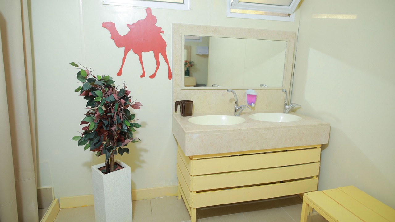 Photo of Bathroom in Dimona