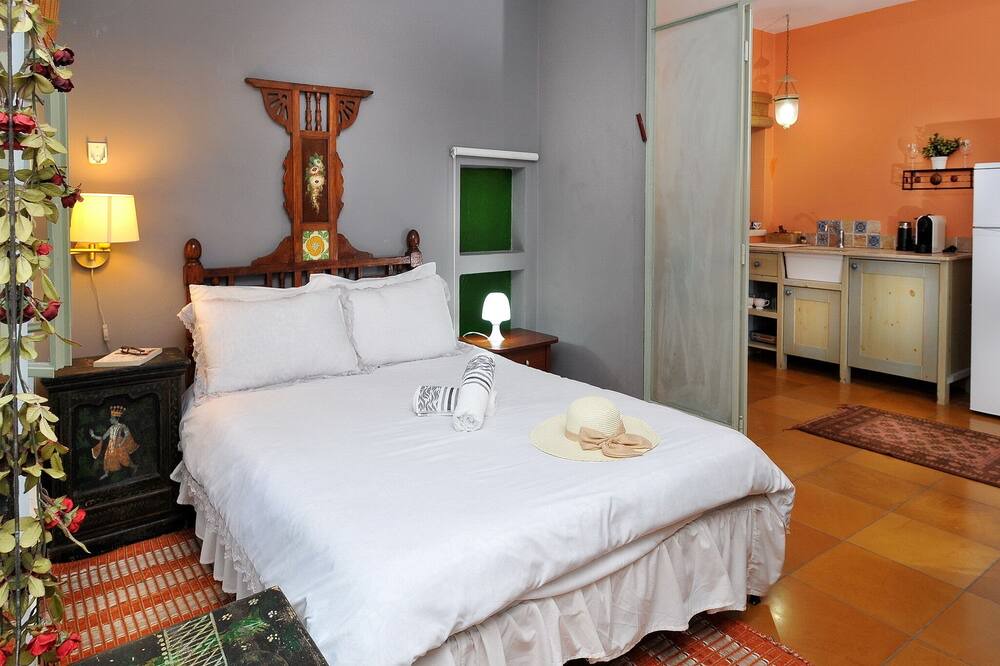 Photo of Bedroom in Yesod HaMa'ala