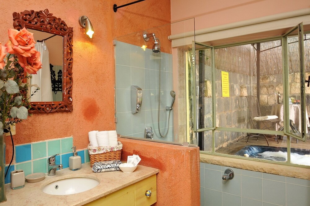Photo of Bathroom in Yesod HaMa'ala