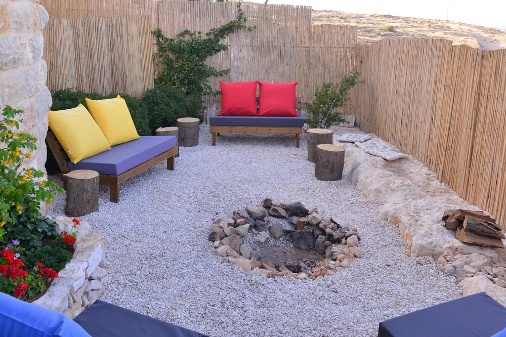 Photo of Patio Balcony in Tekoa