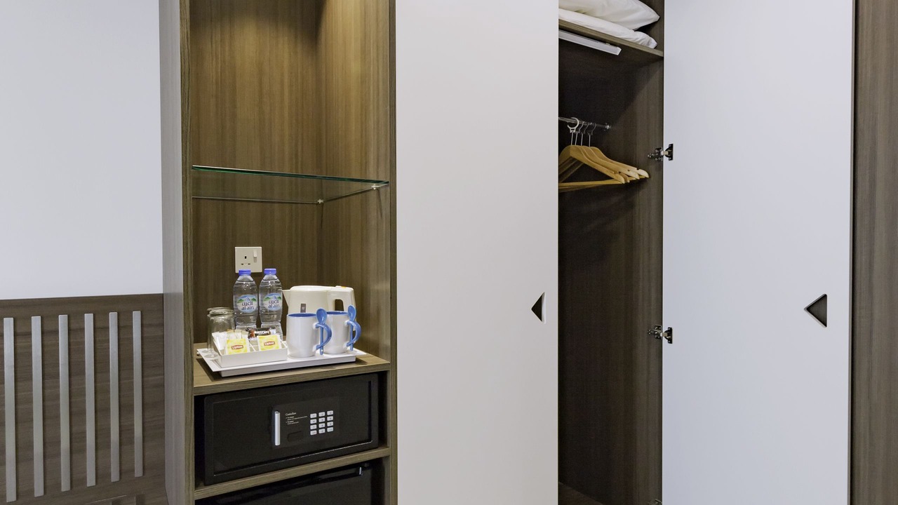 Photo of Bedroom in Dafan Al Nakheel