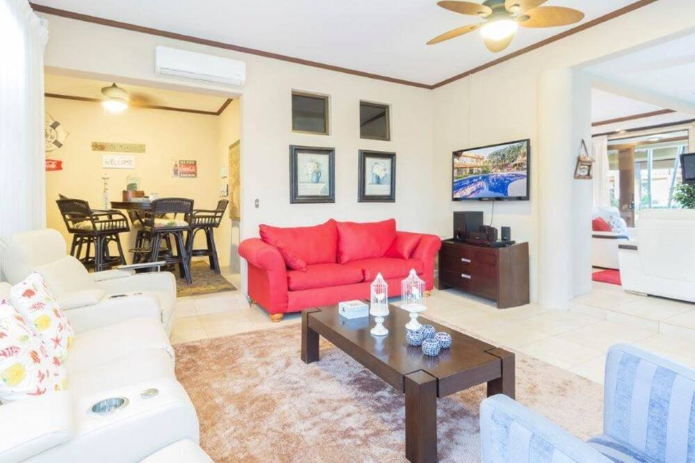 Photo of Bedroom in Coco