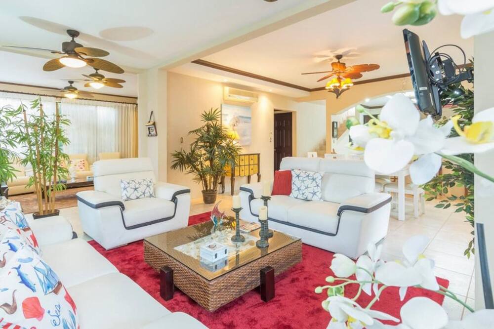Photo of Bedroom in Coco