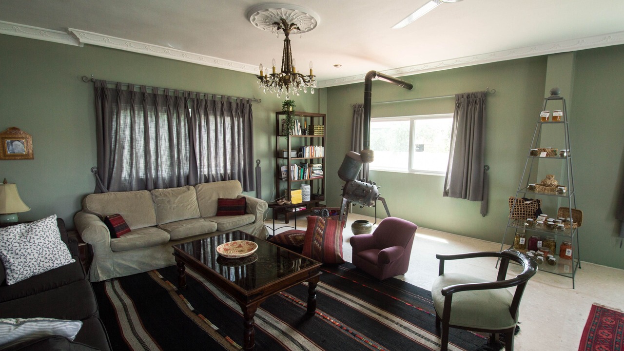 Photo of Livingroom in Umm Qais