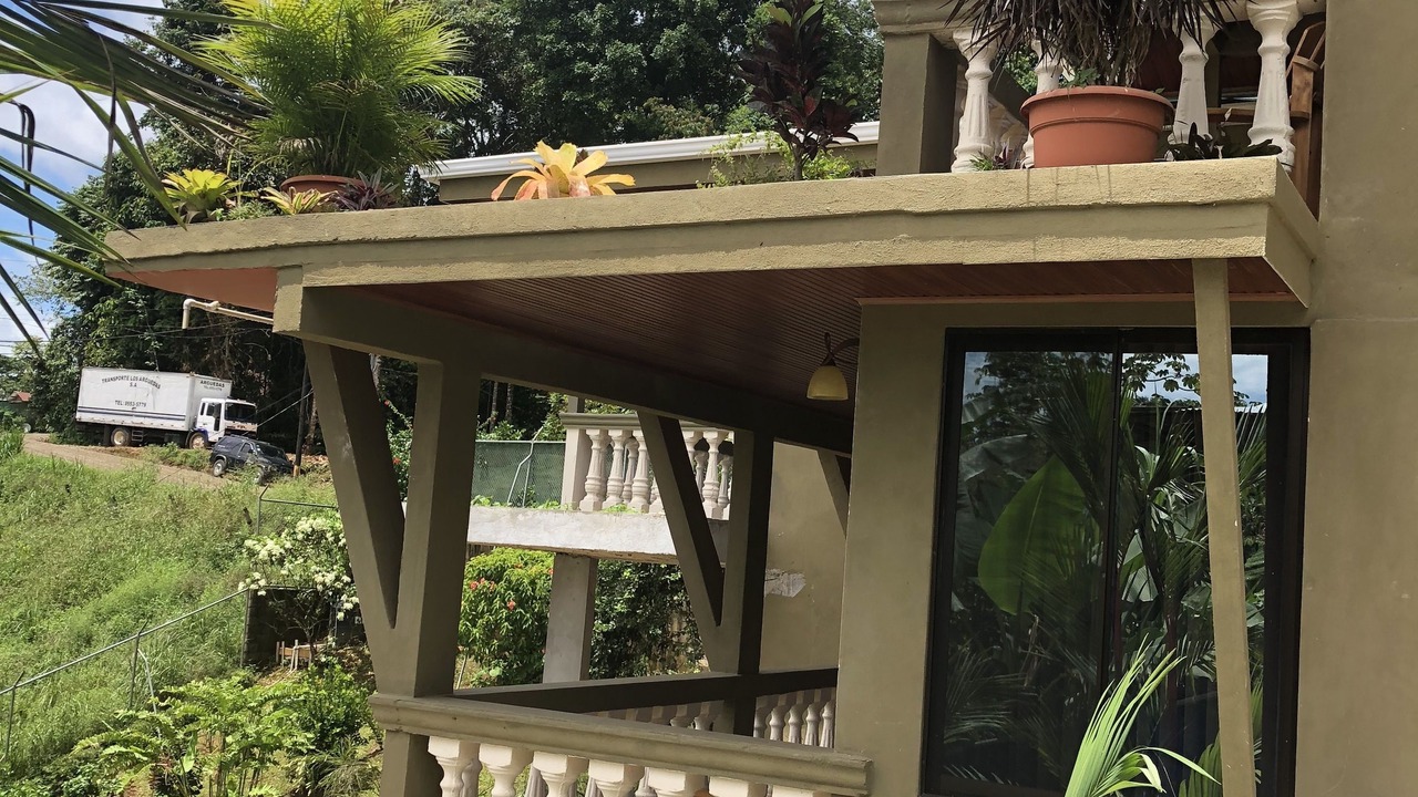 Photo of Patio Balcony in Drake Bay