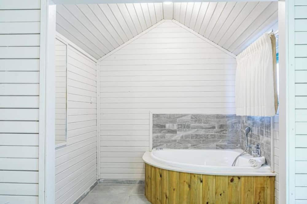 Photo of Bathroom in Nir David