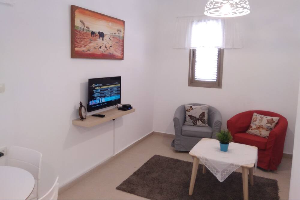 Photo of Livingroom in Midreshet Ben-Gurion