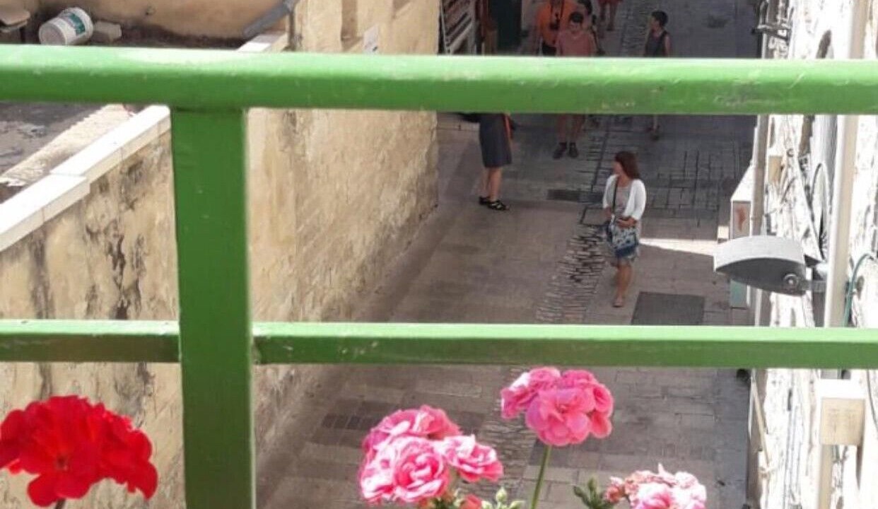 Photo of Patio Balcony in Old City