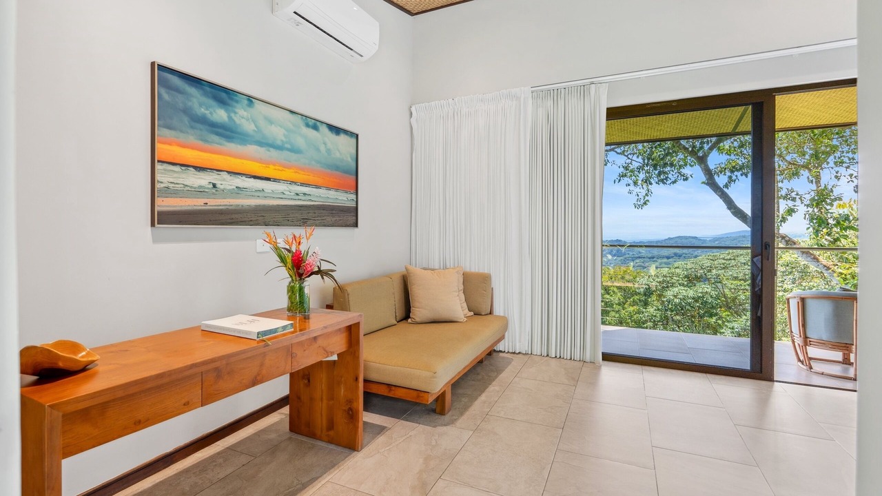 Photo of Patio Balcony in Punta Mala