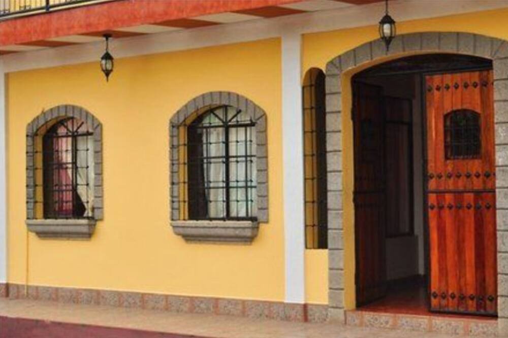 Photo of Outdoor in Leon