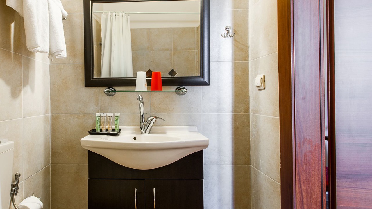 Photo of Bathroom in Rehavia