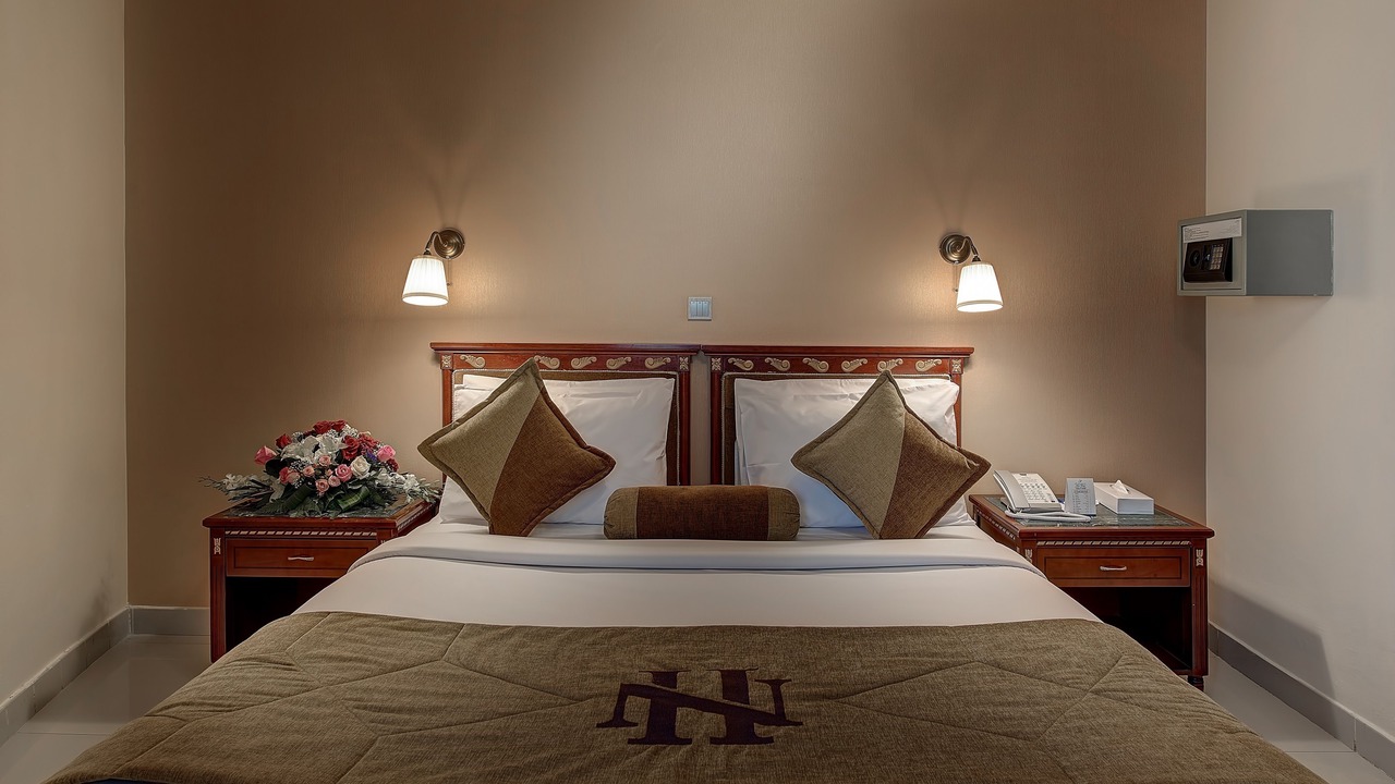 Photo of Bedroom in Al Muraqqabat