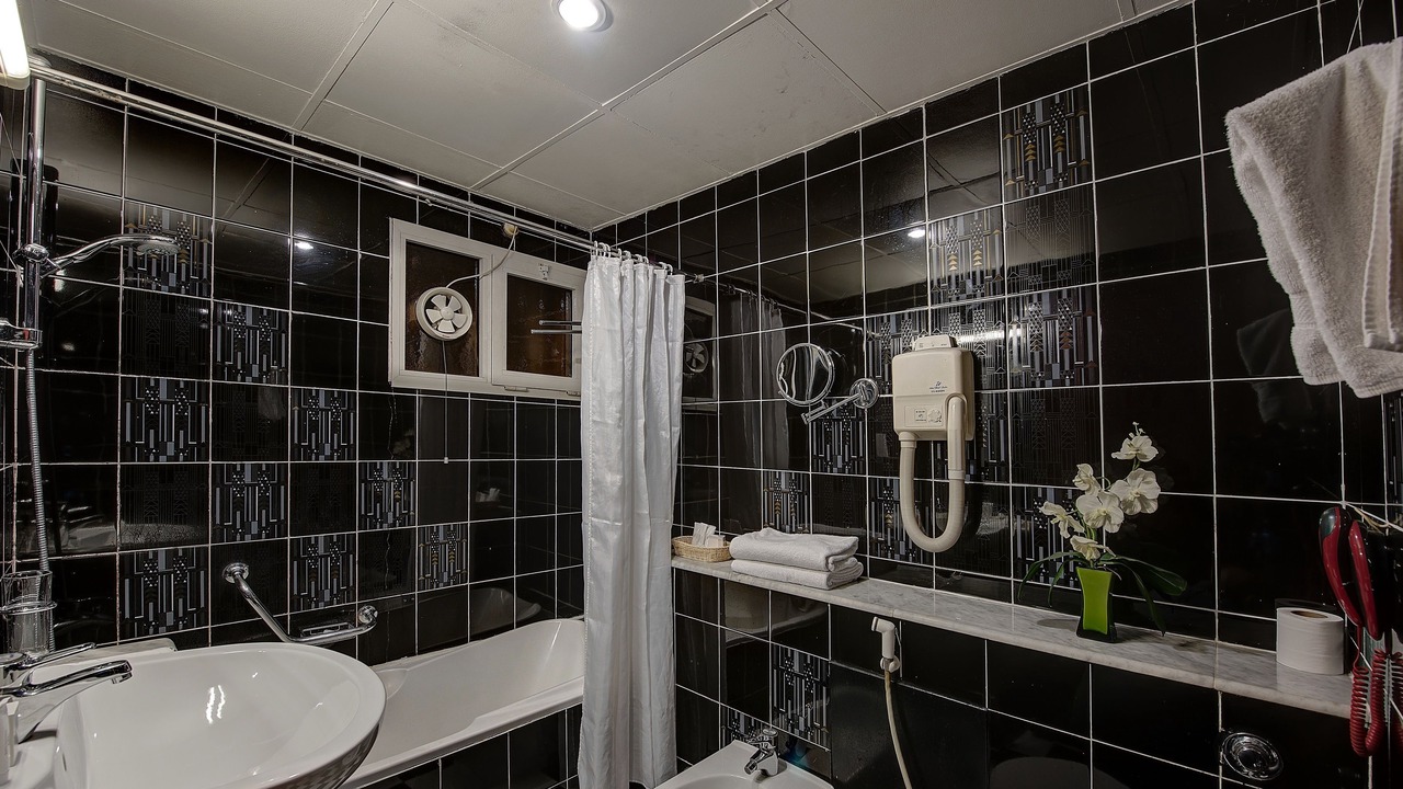 Photo of Bathroom in Al Muraqqabat