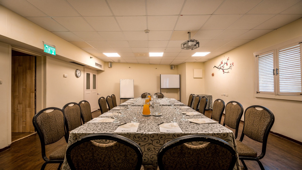 Photo of Others in Neve Ilan