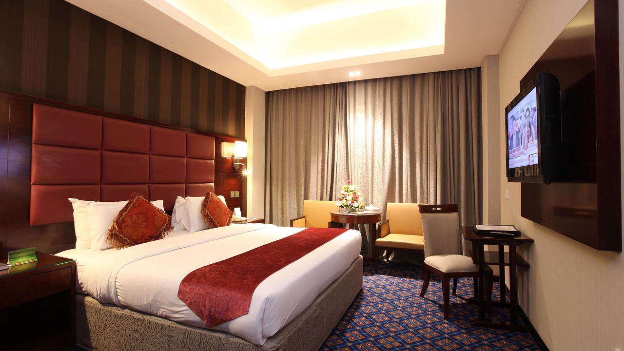 Photo of Bedroom in Qurm