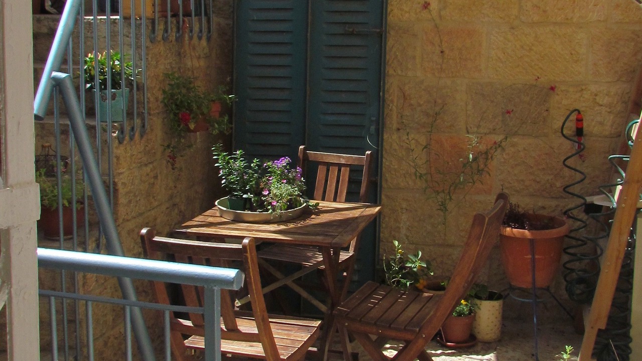 Photo of Patio Balcony in Old City