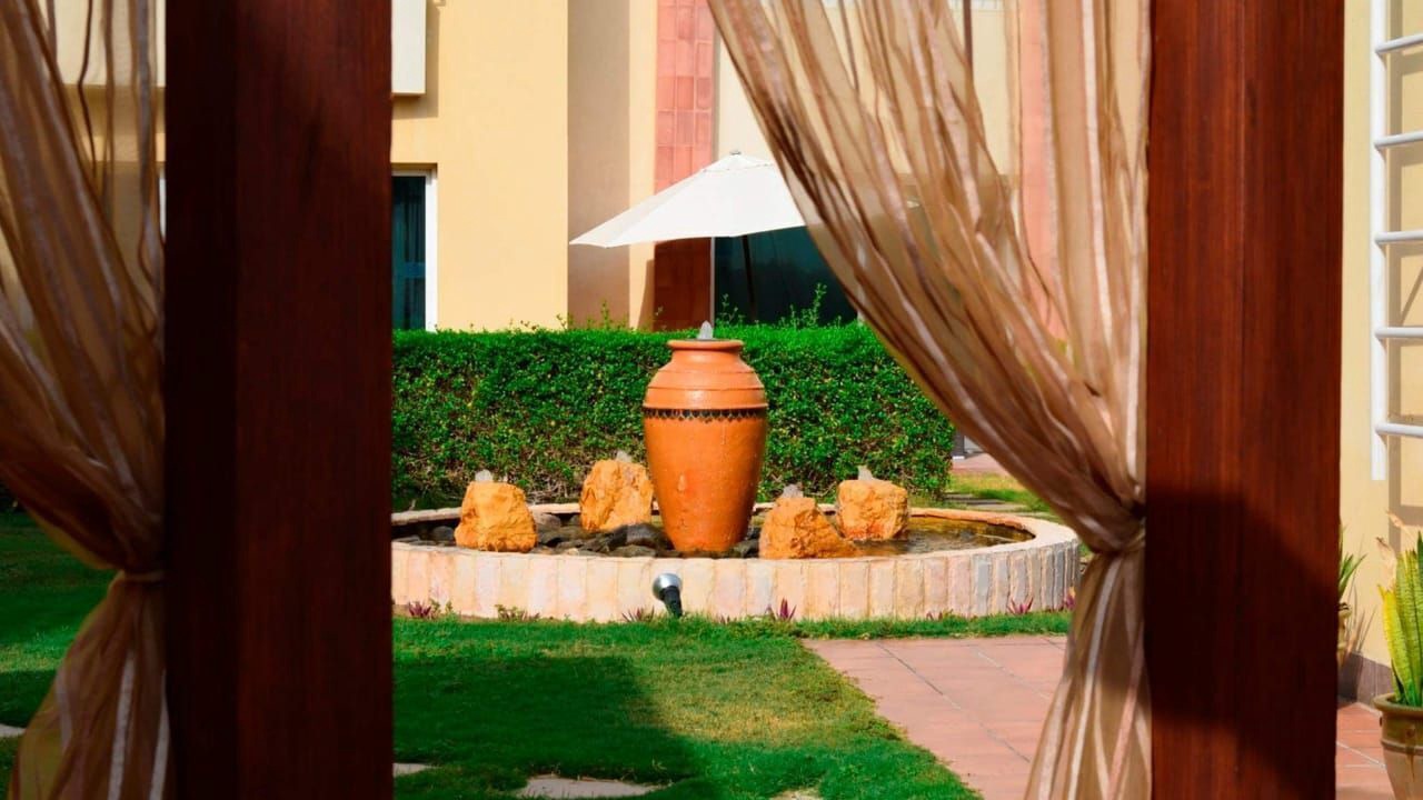 Photo of Outdoor in Al Barsha 1